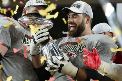 I februar vandt Laurent Duvermay-Tardif Super Bowl med Kansas City Chief. (Arkivfoto).