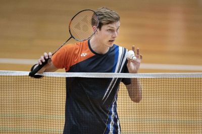 Viktor Axelsen og de øvrige spillere i verdenseliten må se nogle af sæsonens største turneringer forsvinde. (Arkivfoto)