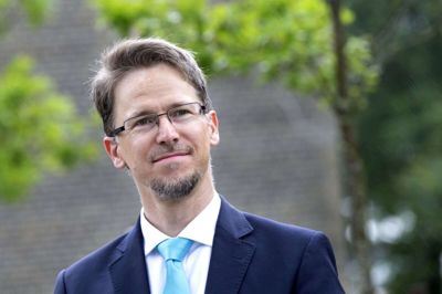 Briten Tom Wilde er netop flyttet til Ikast som ny leder af International School Ikast-Brande. Foto: Tom Laursen
