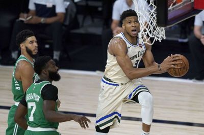 Med 36 point og 15 rebounds førte Giannis Antetokounmpo natten til lørdag Milwaukee Bucks til en 119-112 sejr mod Boston Celtics.