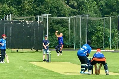 IBCC spillede lørdag mod traditionsklubben Herning Cricket Clubs andethold - og tabte. Til næste sæson får IBCC sit eget baneanlæg og kan dermed begynde at spille hjemmekampe. Foto: Jette Aaes