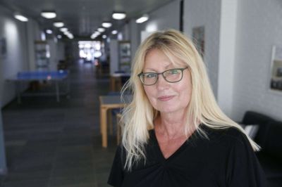 Rådsformand Kathy Yeoman, Aktivitetshuset Ikast, håber, at udsigten til flytning efter blot to år i Kongefløjen igen kan medføre udvikling af stedet. Foto: Flemming Hansen