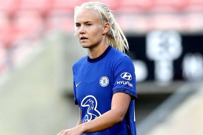 Manchester United v Chelsea - FA Women''s Super League - Leigh Sports Village Stadium Pernille Harder fik søndag debut for Chelsea i en ligakamp ude mod Manchester United. Martin Rickett/Ritzau Scanpix
