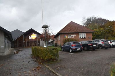 Eleverne på de kommunale skoler trives, og i den seneste undersøgelser ligger Isenvad Skole i top.