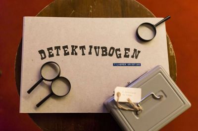 Ramasjang Mysteriet rykker til Ikast op mod jul, og alle børn er velkomne til at være med i jagten på skurken. Start og mål er midt i Strøgcentret, og det hele begynder lørdag 28. november. Foto: Privatfoto