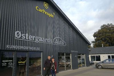 Mikkel og Pia Østergaard fra Østergaard Auto Carpeople i Ejstrupholm. Foto: Privat