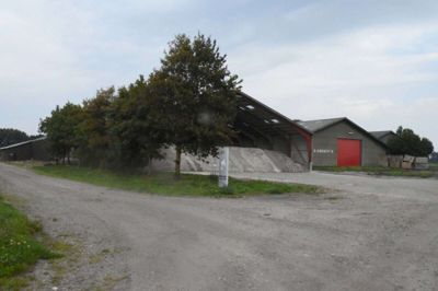 Mosegården har tidligere huset et foderstoffirma, men stedet skal ifølge planerne nu omdannes til et såkaldt ressourcecenter. Foto: Flemming Thulstrup