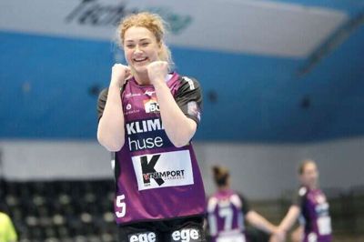 HIH’s Vilde Johansen jubler undervejs i lørdagens hjemmekamp mod Lada Togliatti. Foto: Henrik Ole Jensen