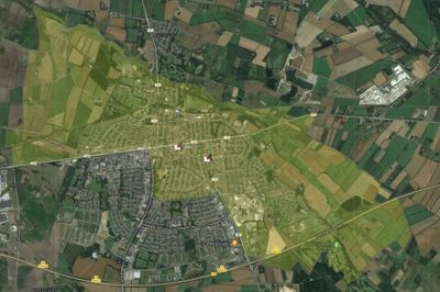 Sognegrænsen er markeret med gult og dækker en stor del af Ikast by. Der bor knap 10.700 mennesker i Ikast Sogn. Foto: Sogn.dk