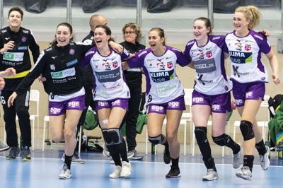 I lørdags kunne HIH-spillerne juble over en storsejr på udebane over Team Esbjerg. Foto: John Randeris/Ritzau Scanpix