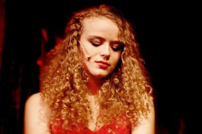 Mariann Mikkelsen er en af de faste sangere i Operaen i Midten i sæsonen 21/22. Foto: Henrik Ole Jensen