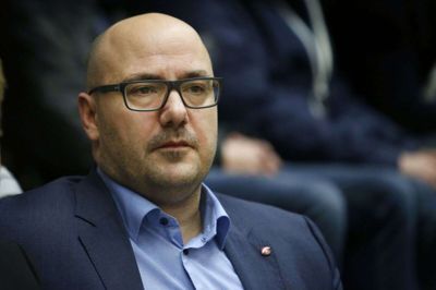 Jakob Mølgaard Christensen fra HIH’s bestyrelse kalder i pressemeddelsen nyansættelserne for en særdeles kraftig opgradering rundt om det enkelte individ, som sammenlagt med alle de ressourcer klubben allerede har i campusmiljøet, får klubben til at stå stærkt rustet til at udvikle unge såvel på som udenfor banen, til at kunne begå sig på øverste hylde både sportsligt og rent menneskeligt. Foto: Flemming Hansen