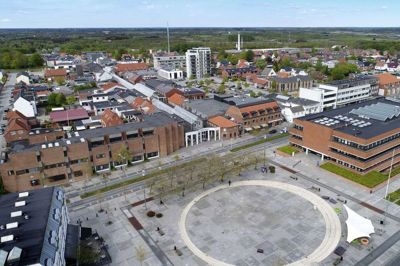 Hele 59 procent af alle registrerede boliger i Ikast-Brande Kommune har energimærke D eller derunder, viser den nyeste opgørelse fra Energistyrelsen.
Derfor findes der forsat mange boliger, hvor det kan betale sig at tænke i energioptimerende løsninger.
Foto: Flemming Hansen