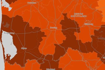 Ikast-Brande Kommune er fortsat farvet i en kraftig rød. Det indikerer ifølge SSI, at smitten er meget høj. Kort: SSI.dk