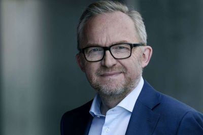 Jesper Theilgaard er uddannet som flyvemeteorolog i 1978 og har fra 2002 til 2018 været fuldtidsansat på Danmarks Radio. Udover at være en populær tv-meteorolog og anerkendt forfatter er han også en kyndig foredragsholder. Foto: PR-foto