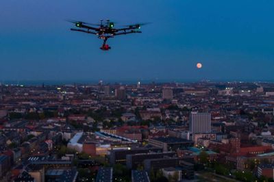Droner vil den kommende måned udføre termiske undersøgelser af fjernvarmenettet i Ikast. Foto: PR-foto
