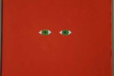 Et karakteristik Sven Dalsgaard-maleri med øjne er et af de værker, som kan ses på udstillingen »Villavejens kunst«, der åbner på lørdag, 26. marts, i Kunstpakhuset. Foto: PR-foto