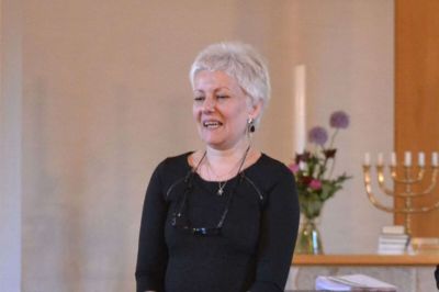 Engesvang Kirke tager ved udgangen af august afsked med deres organist Nana Voskanyan. Foto: Privat Foto