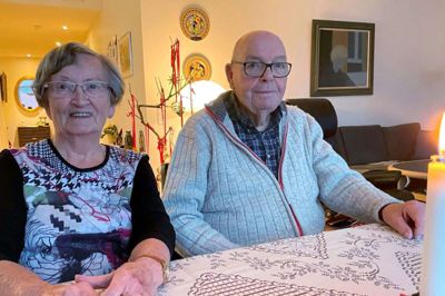 Ebba og Jørgen Skou glæder sig til at fejre deres 60 års bryllupsdag sammen med den allernærmeste familie. Foto: Laila Kempel