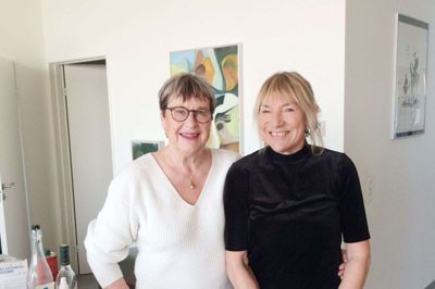 Præsten og kromutteren der som pensionister tager ud og spreder glæde. Foto: Privat Foto