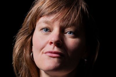 Søndag 2. april starter selve konkurrencen, og om aftenen er der musical-koncert, denne gang med pianist Thomas Møller ved flygelet og en af de andre dommere, musicalsangeren Søren Launbjerg, på scenen. Med sig har han intet mindre end »killer queen« i skikkelse af musicalsanger Maria Skuladottir (der ses på billedet), om også kan opleves til We Will Rock You-musicalen i Kongrescentret i Herning. Foto: PR-foto
