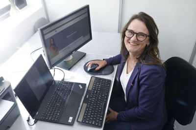 Agnete Fenger har over 35 års erfaring med økonomiopgaver. Nu bliver hun selvstændig og håber at servicere Herning og Ikast-Brandes mange forskellige firmaer.Foto: Henrik Ole Jensen