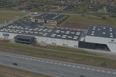 Niebuhr Gears - som hes på billedet - er sammen med DK Company de to seneste eksempler på Ikast-virksomheder, som nu bliver varmet op af grøn fjernvarme fra Energi Ikast. Foto: Privatfoto