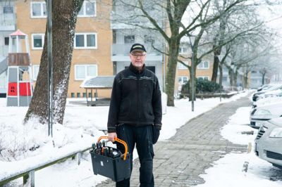 Brian Mørup Christensen markerede sit jubilæum med en frokost på Café Nohr for alle de ansatte i Ikast Andelsboligforening. - Vi er 11 i alt, og det var meget hyggeligt, siger jubilaren.
