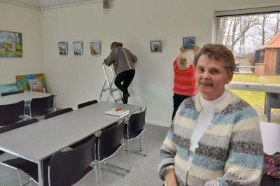 Ellen Vestergaard udsmykker i sognehuset i den næste tid. Foto: Privatfoto
