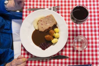 Sådan så det menuen ud, da Ikast Avis deltog i fællesspisningen i januar 2022. Foto: Jørn Deleuran