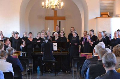 Koncert med gospelkoret Good Times under ledelse af Henrik Tjarvad. Foto: Hans Jørgen Hansen