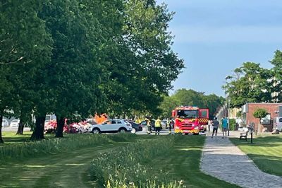 Det er formentlig en mekanisk fejl, der var årsag til en bil brød i brand onsdag eftermiddag.
