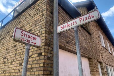 Politiet er blevet mere opmærksomme på, at der foregår salg af hash og andre former for narkotika i midtbyen og ved Strøgcentret.