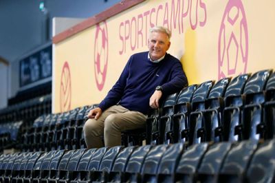 Lars Gantzel Pedersen, der i torsdags fyldte 60 år, er direktør for Ikast-virksomheden Danspin og har siden 2015 været formand for Ikast Håndbold. Foto: Henrik Ole Jensen