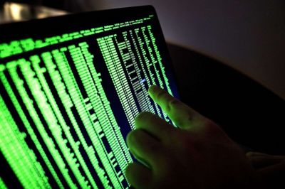 Cyberkriminelle har spredt en malware kaldet Rhadamenthys. Den er blevet spredt på forskellige måder, blandt andet via links i videoer på nettet. Hvis ens computer blev inficeret, blev data fra en lang række steder på computeren kopieret til de kriminelles servere. Det er blandt andet adgangskoder. (Arkivfoto).