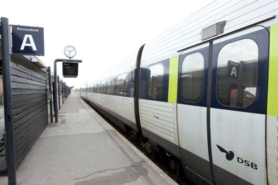 Det vil også de næste 10 år være muligt at tage med DSB-tog direkte fra Herning til København.? Foto: Flemming Hansen