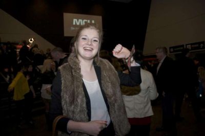 Snorre Brandt Kærgaard. Anne Amby Nørgaard er klar at støtte veninden Ida i Boxen