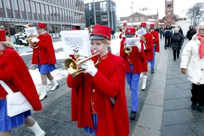 Tom Laursen.
