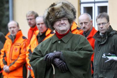 Flemming Hansen. En veloplagt Prins Henrik her til morgen, hvor han stod i spidsen for en kongelig jagt i Gludsted Plantage.