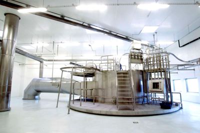 Henrik Ole Jensen. Sådan ser der ud øverst i det 41,5 meter høje tørretårn hos Danmark Protein i Nr. Vium