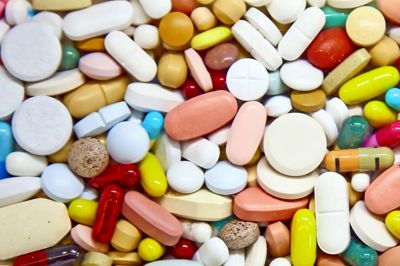 Colourbox. Smertestillende medicin kan i nogle tilfælde være til mere skade end gavn - især hvis det udvikler sig til et overforbrug.