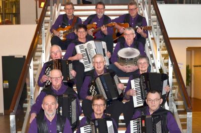 Videbæk Harmonikaklub spiller op i Søby på lørdag.?privatfoto
