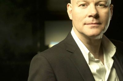 Nu er det slut med at se på nøgne kvinder. Thomas Blachman får nye arbejdsopgaver på DR.