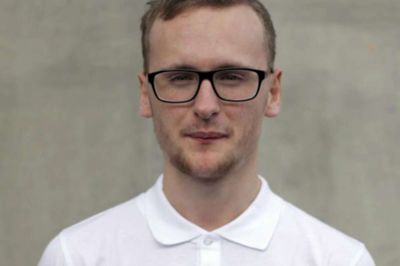 PR-foto. Til VM i LoL: For en måned siden blev Aske Langhoff fra Herning udtaget til landsholdet i League of Legends, og i morgen går turen til Rumænien, hvor han skal deltage i VM i E-Sport
