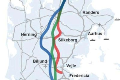 Tegning: Transportministeriet. Her de tre ruter for en midtjysk motorvej, der er analyseret. Mod venstre Hobro-Herning-Kolding - A-ruten-, mens B-ruten, hærvejsruten, er midt i og C-ruten svinger lidt mere mod øst