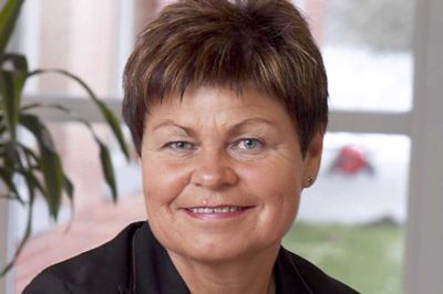 Conny Stjernholm.