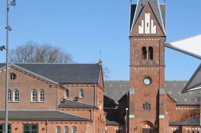 I Herning er interessen for klassiske køretøjer stor. Billedet er fra en af flere paradekørsler gennem byens centrum. ?Privatfoto