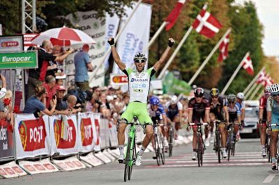 Nicola Boem fra Bardiani-CSF vinder, da 6. og sidste etape blev afviklet med mål på Frederiksberg AllÈ i København søndag. Foto: Tariq Mikkel Khan / Polfoto