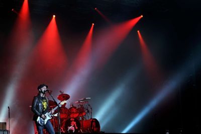 Dizzy Mizz Lizzy spillede for cirka 3000 herningensere i Sdr. Anlæg. Vejrguderne skal være med til, at Fermaten nærner sig det samme billetsalg til koncerten lørdag med Marie Key og Mads Langer.