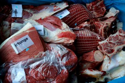Opbakningen til de klimavenlige fællesspisninger i Studsgård har været dalende. Nu skal der som forsøg kød på menuen for at trække flere til bordet.? foto: henrik ole jensen